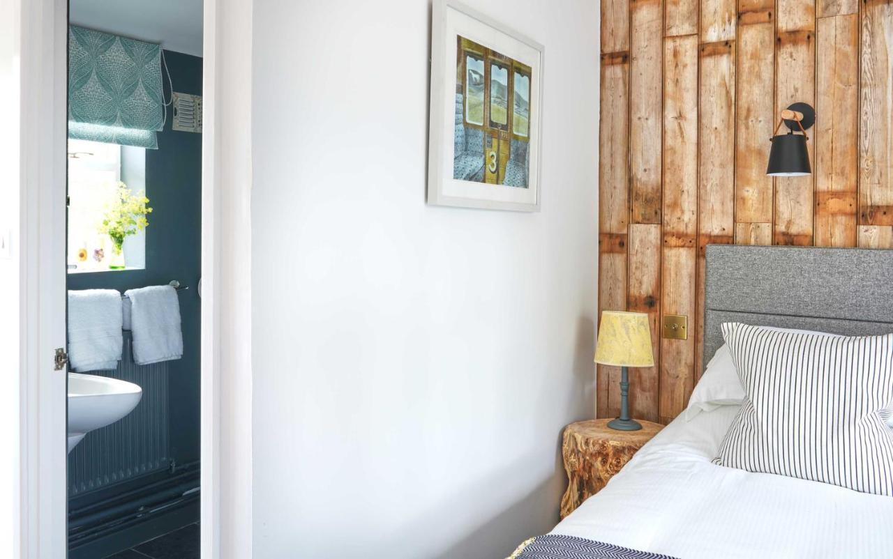 Bed and Breakfast Bird & Carter Fonthill Fonthill Bishop Екстер'єр фото