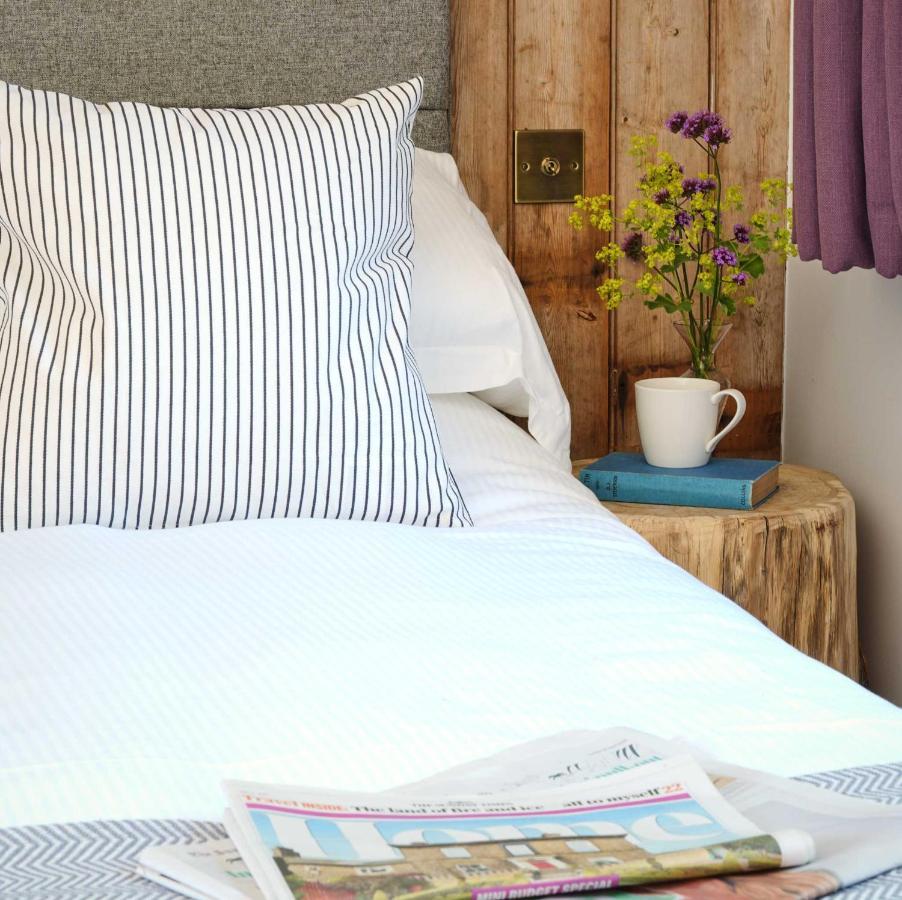 Bed and Breakfast Bird & Carter Fonthill Fonthill Bishop Екстер'єр фото