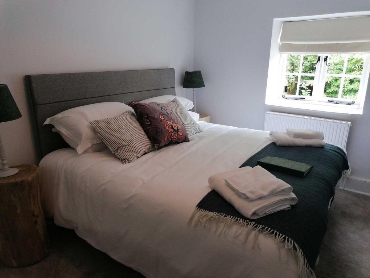 Bed and Breakfast Bird & Carter Fonthill Fonthill Bishop Екстер'єр фото